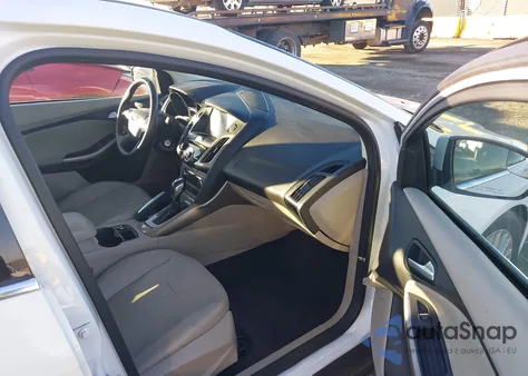 2012 Ford Focus Sel z USA, uszkodzony, nr VIN 1FAHP3H23CL348860